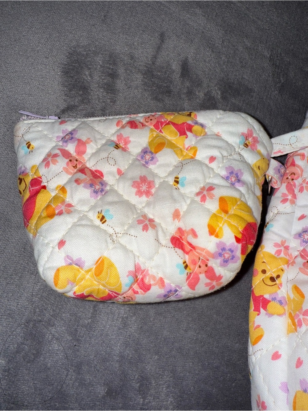 WINNIE THE POOH AND PIGLET TOTE BAG W/ SMALL POUCH - Picture 3 of 8